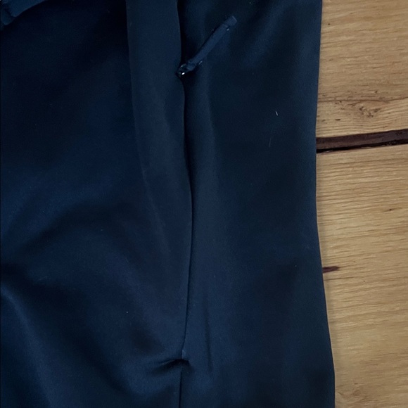 Under Armour Black Hoodie - Picture 7 of 7